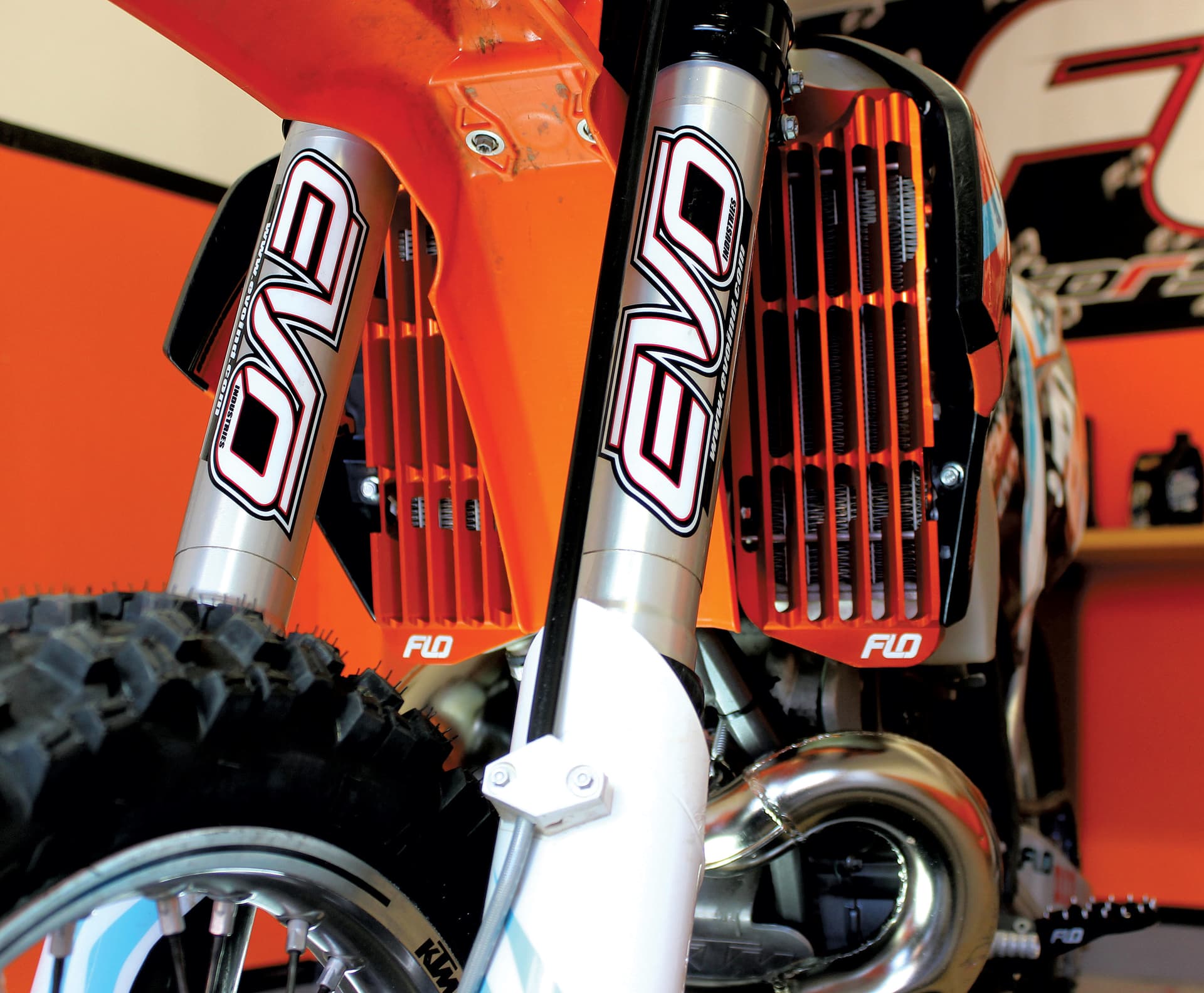 High Flow Radiator Brace - Image 5