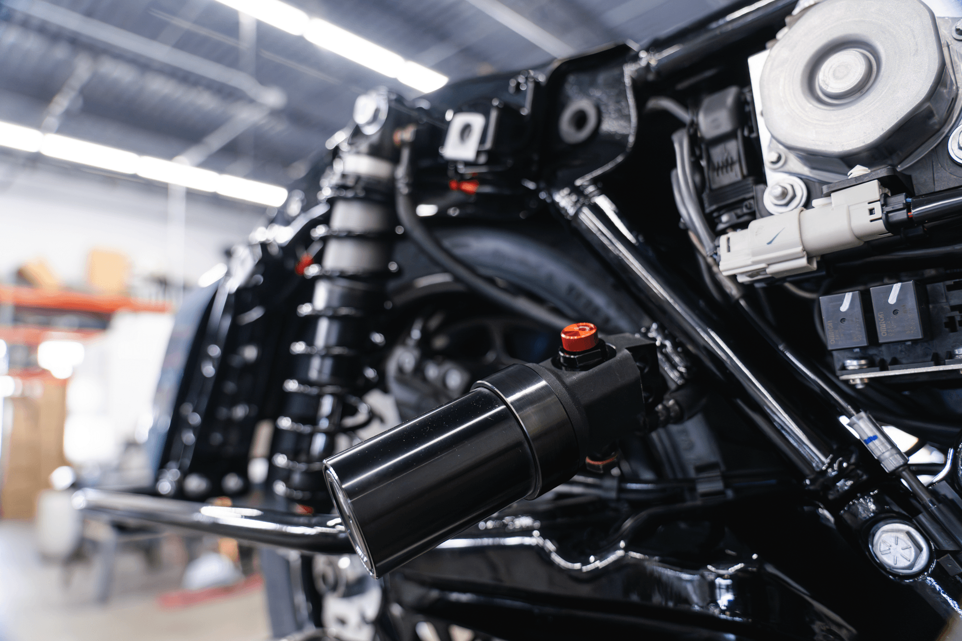 Shock reservoir mount - Image 2