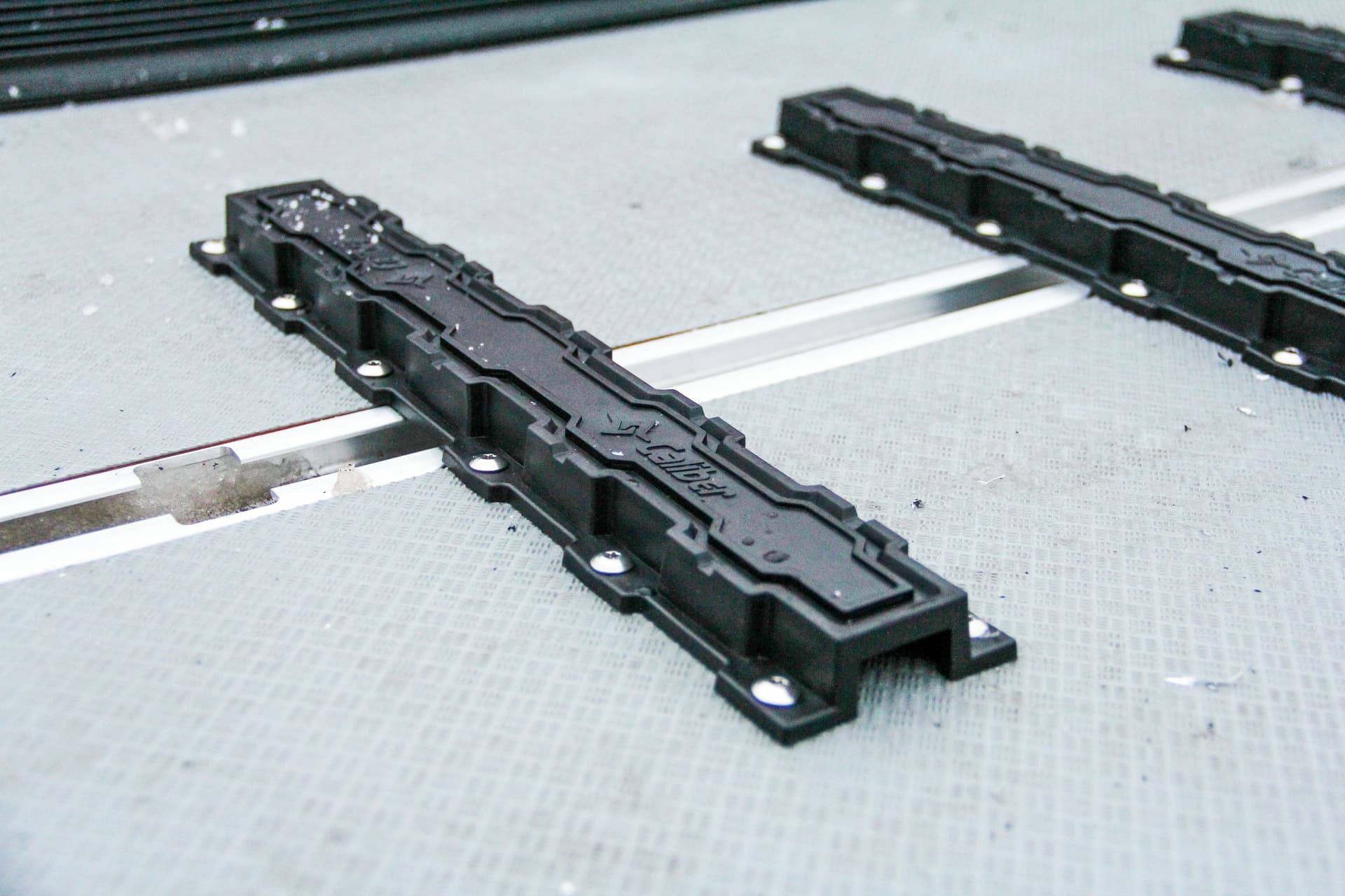 Trailer Grips - Image 3