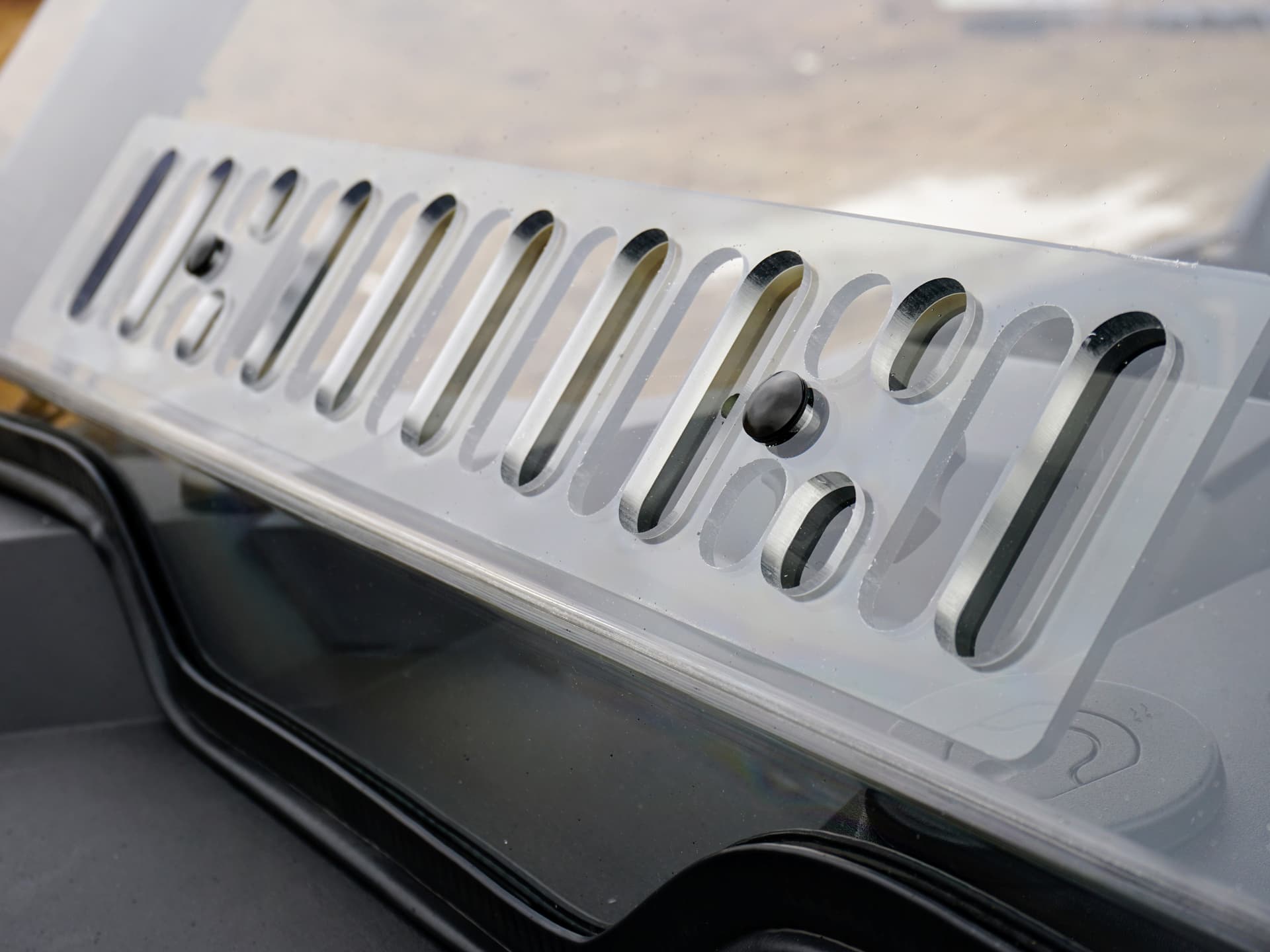 Full Windshield - Image 56